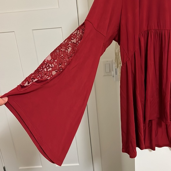 Red Torrid Baby Doll Bell Sleeves - Picture 2 of 8